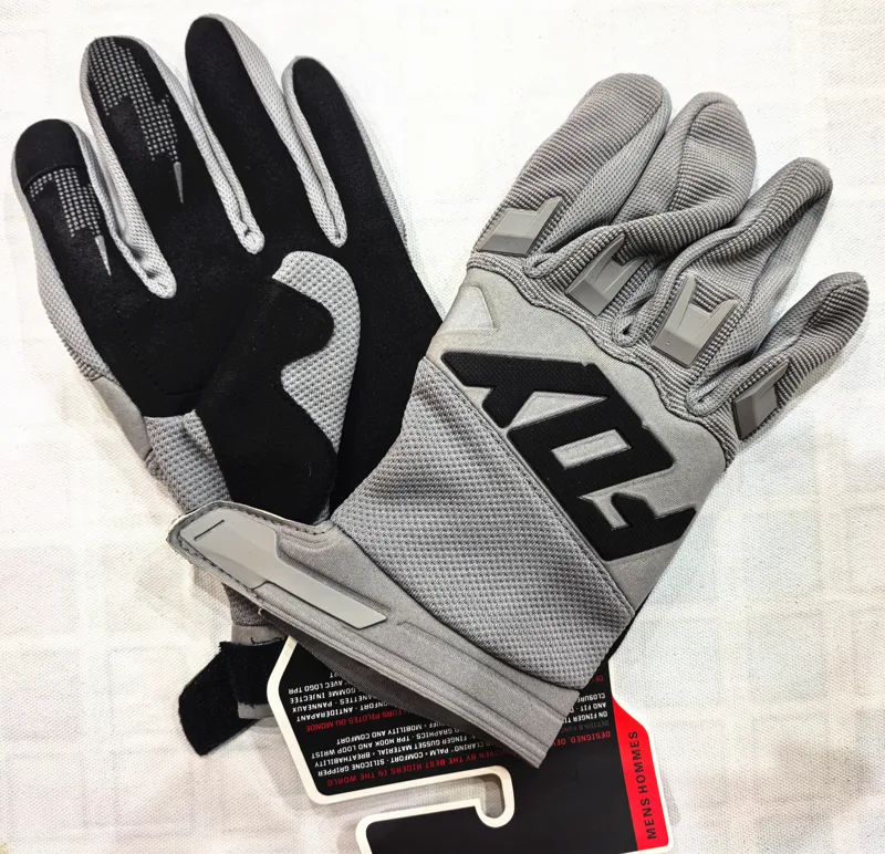 قفازات ركوب الدراجات للأطفال 2 - مراجعة Cycling Glove Padded وسعره