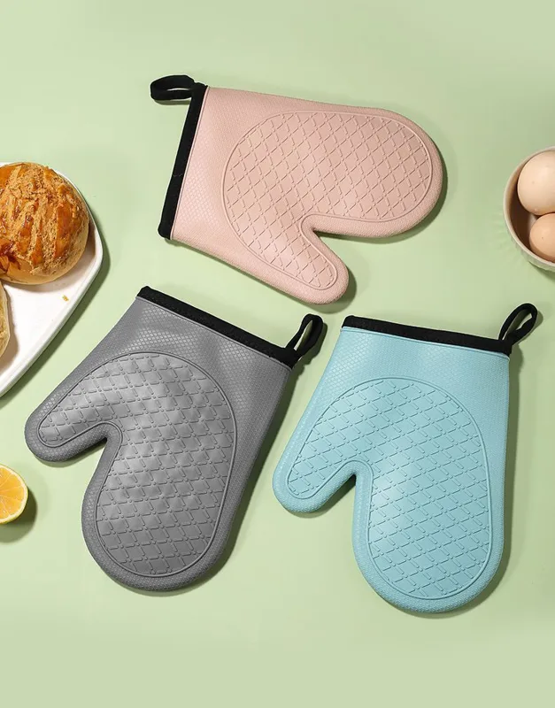 قطعتان من قفازات العزل الحراري - مراجعة Oven Mitt Silicone وسعره