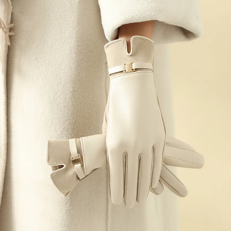 زوج واحد من القفازات للنساء في - مراجعة Leather Driving Glove وسعره