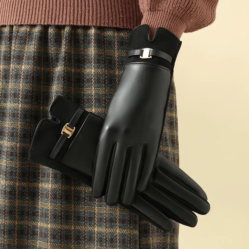 زوج واحد من القفازات للنساء في - مراجعة Leather Driving Glove وسعره