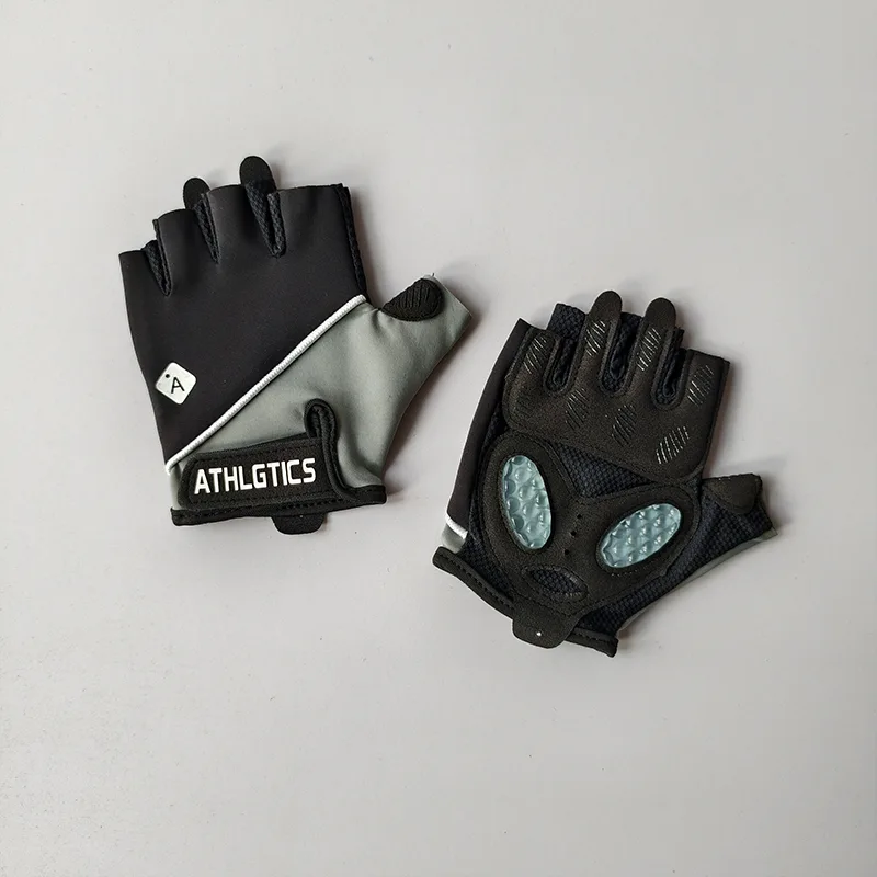 قفازات اللياقة البدنية النسائي - مراجعة Cycling Glove Padded وسعره