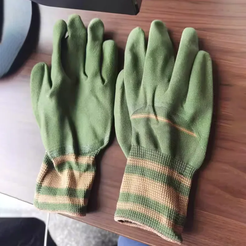 قفازات الحدائق المقاومة للأشوا - مراجعة Gardening Glove Waterproof وسعره