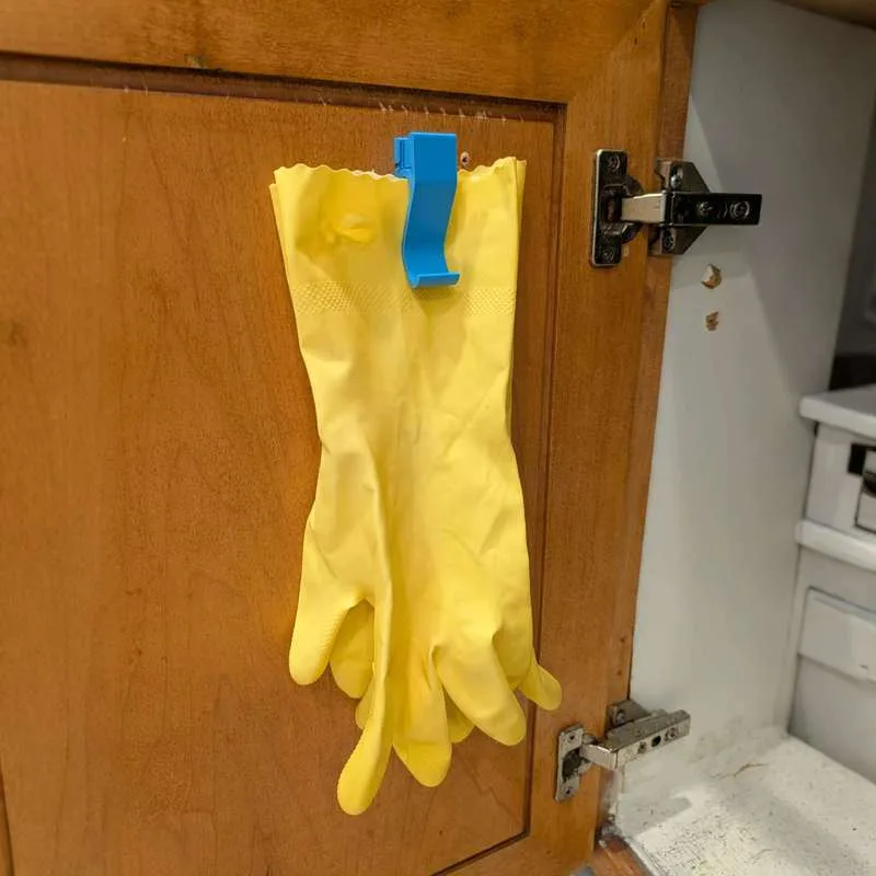 حامل تعليق جداري للمطبخ والحما - مراجعة Rubber Glove Cleaning وسعره